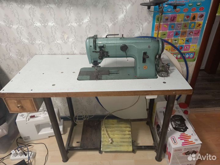 Швейная машина бу