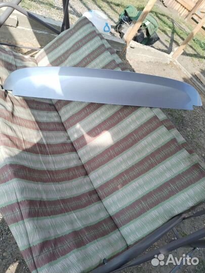 Продам спойлер на honda civic