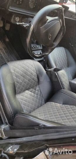 Подлокотник ваз 2107 классика черный