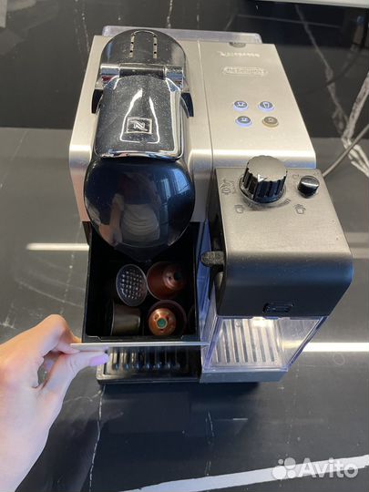 Кофемашина nespresso с капучинатором