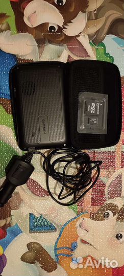 Навигатор Garmin Nuvi 50