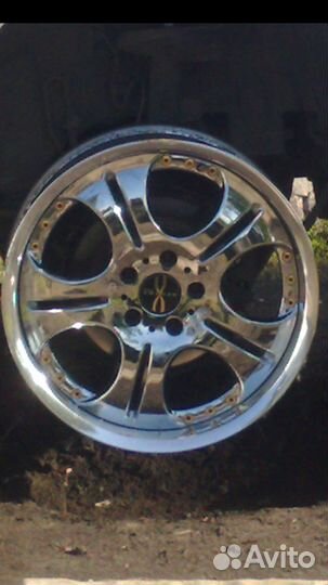 Продам хром. литые яп. колеса R18 с летней резиной
