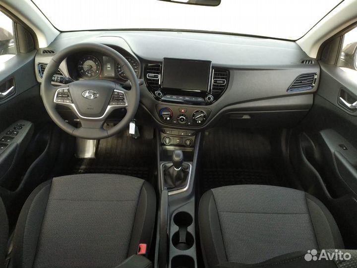 Hyundai Solaris 1.6 МТ, 2022