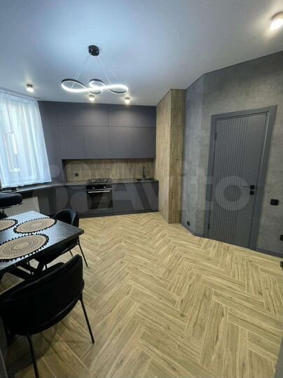 1-к. квартира, 38 м², 4/4 эт.