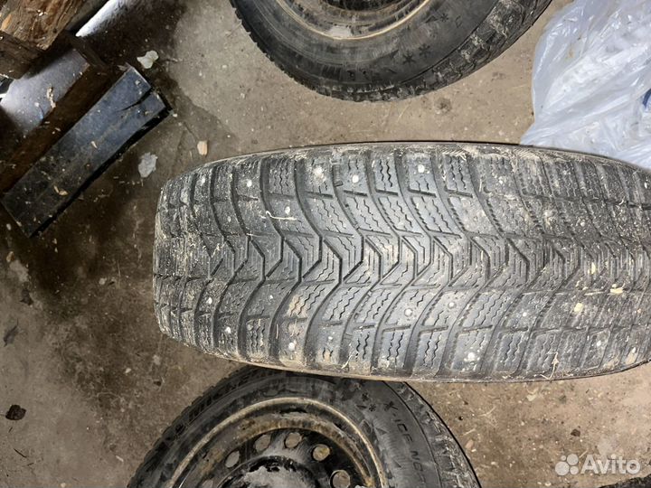 Michelin X-Ice North 205/65 R16