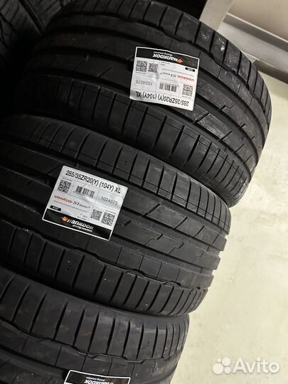 Hankook Ventus S1 Evo 3 K127 275/35 R20 и 285/35 R20 104Y