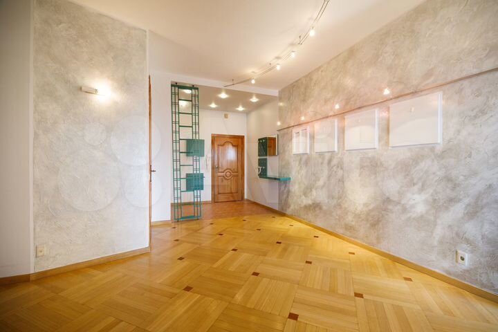 5-к. квартира, 248,3 м², 5/6 эт.