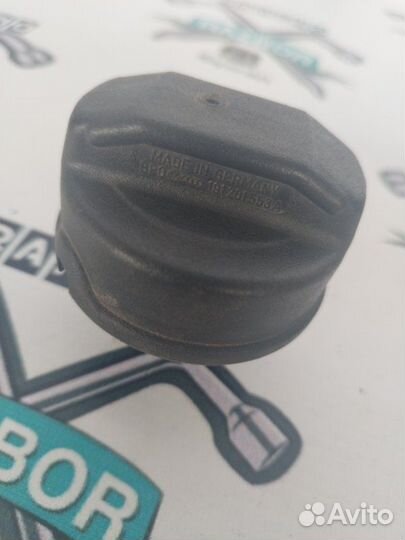 Крышка топливного бака Volkswagen Golf 2