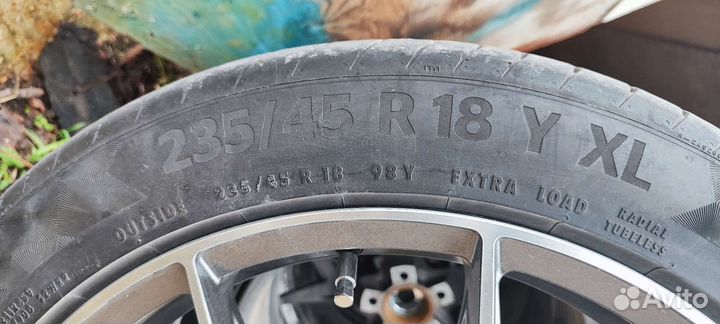 Continental ContiPremiumContact 6 235/45 R18 98Y