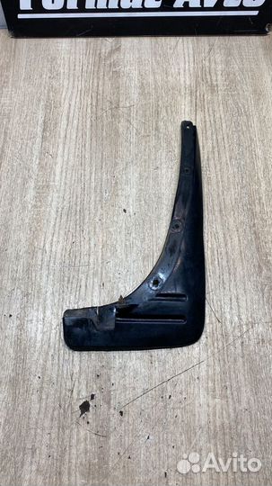 Брызговик Передний Правый Chery Tiggo T11