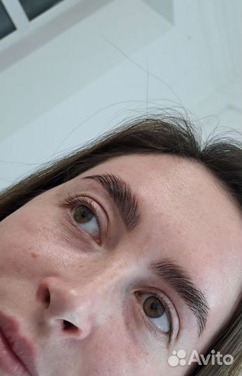 Оформление бровей