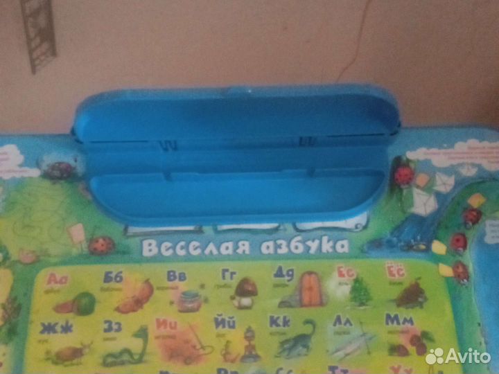 Детский стол и стул