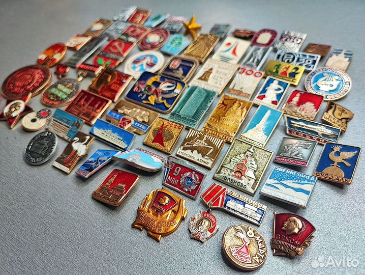 Значки советские СССР медали города горький