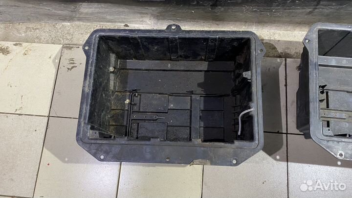 Короб аккумулятора BMW X5 E53