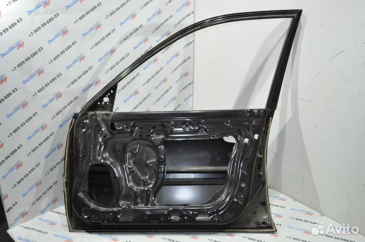 Дверь передняя правая Toyota Corolla CE100
