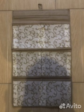 Настенный органайзер для хранения мелочей