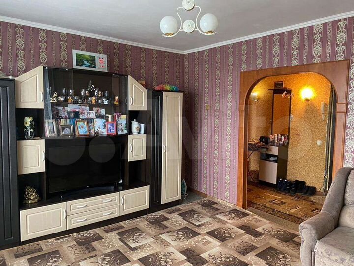 2-к. квартира, 52 м², 5/5 эт.