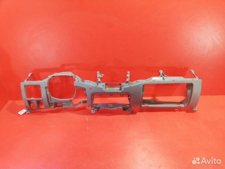 Торпедо Toyota Hilux Pick Up KUN25 2KD-FTV