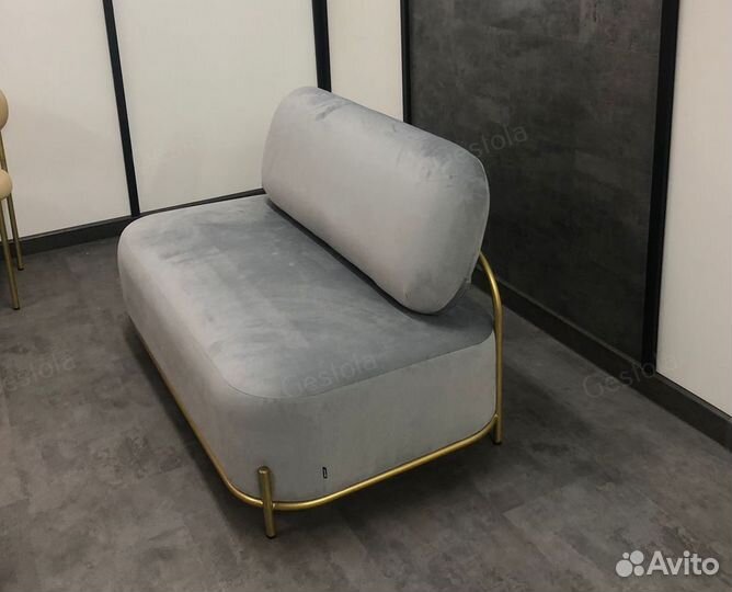 Диван на металлокаркасе Лофт