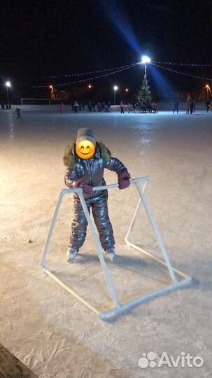 Зимний комбинезон для девочки