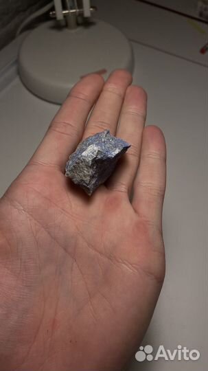 Лепидолит минерал