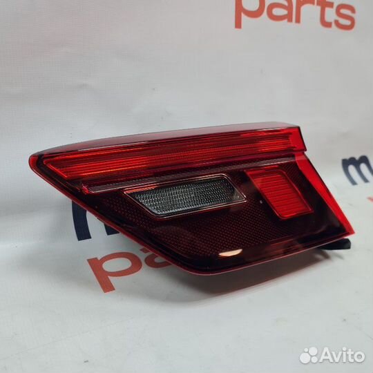 Фонарь задний правый внутренний задний правый