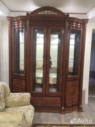 Витрина,горка