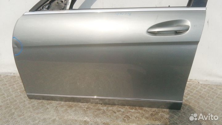 Дверь передняя левая mercedes benz C-class W204 20