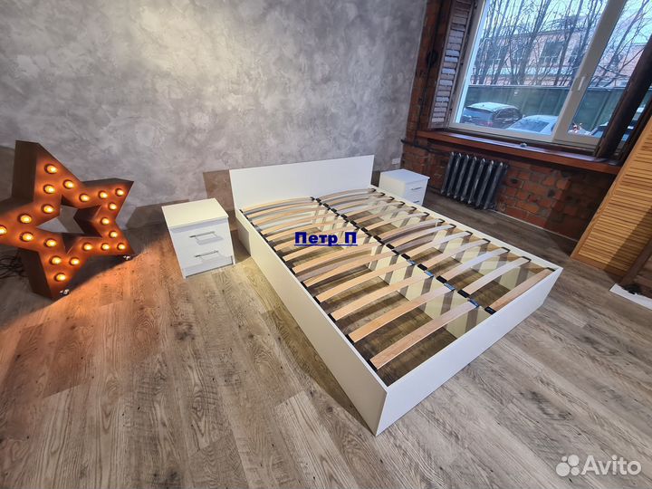 Кровать сматрасом в комплекте