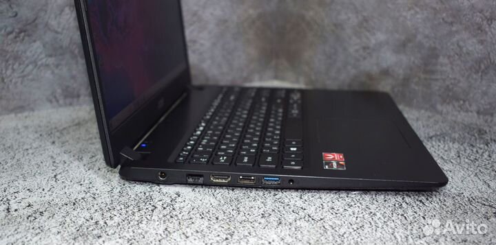 Ноутбук acer на Ryzen 5 3500U/ Vega 8/ 8 gb