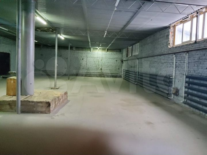 Склад, 240 м²