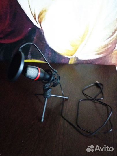 Микрофон для пк (игровой)