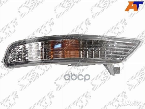 Поворот toyota cresta 96-98 RH белый ST-22-260R