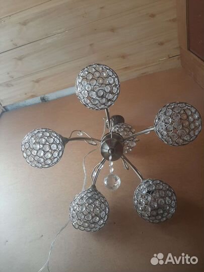 Люстра потолочная новая