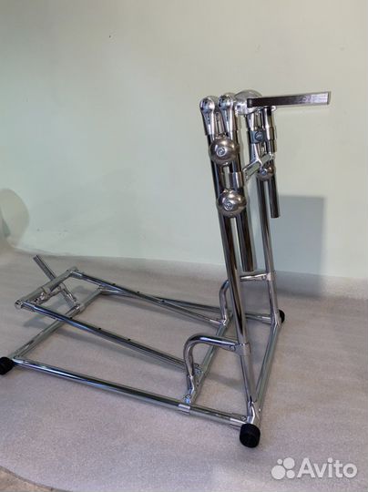 Стойка для руля