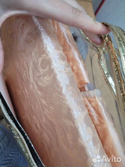 Покрывало на кровать новое