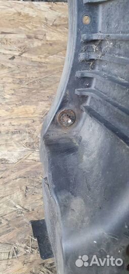 Панель передняя Volkswagen Golf V 2003-2009