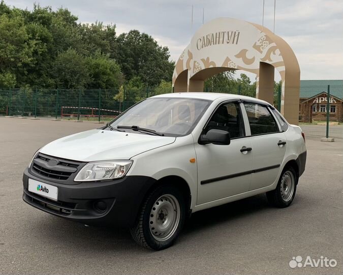 LADA Granta 1.6 МТ, 2013, 67 000 км