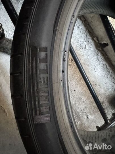 Pirelli P Zero PZ4 275/35 R20 102Y