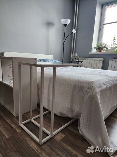 Столик для ноутбука IKEA витшё