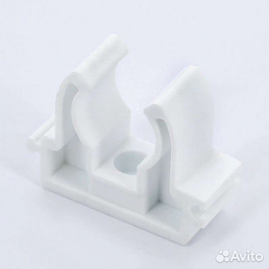 Подводка для смесителя, угольник и крепление труб