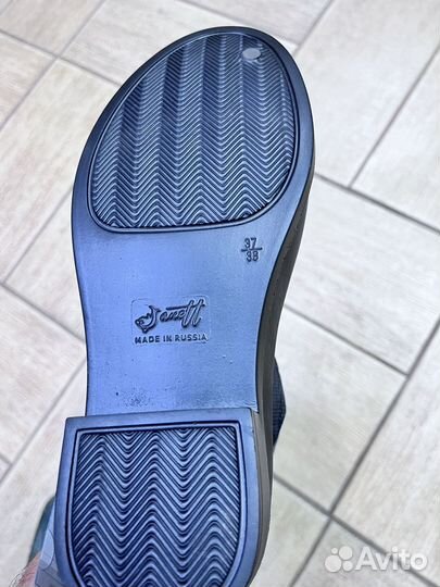 Сапоги с опушкой размер 37-38