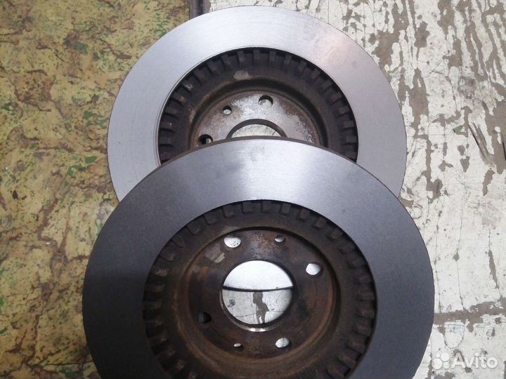 Проточка тормозных дисков