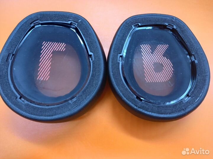 35223 Амбушюры для беспроводных наушников JBL Quan