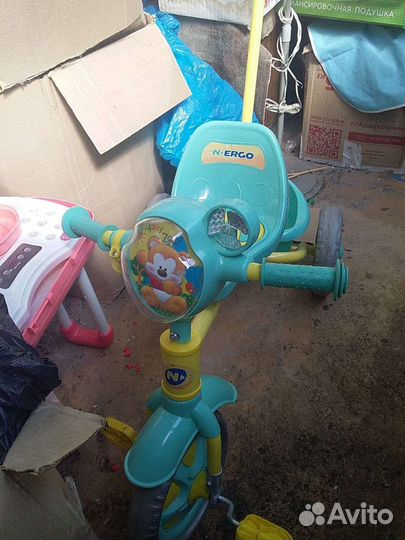 Детский трехколесный велосипед бу