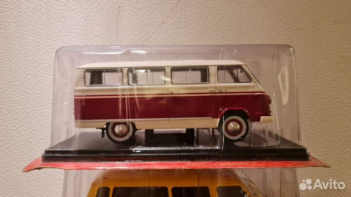 Модель автомобиля раф