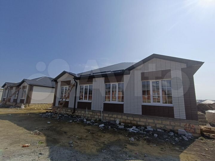 Коттедж 104,8 м² на участке 3 сот.