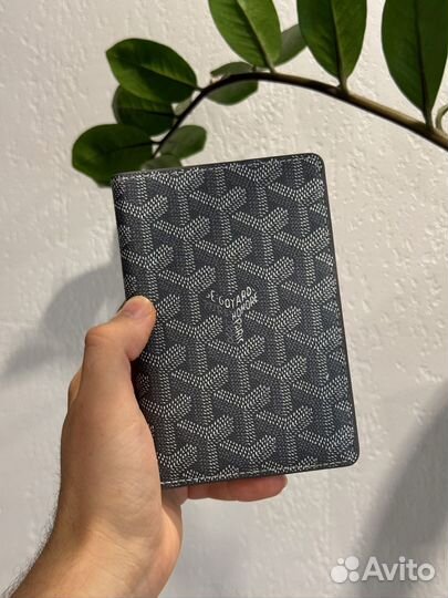 Обложка на паспорт goyard