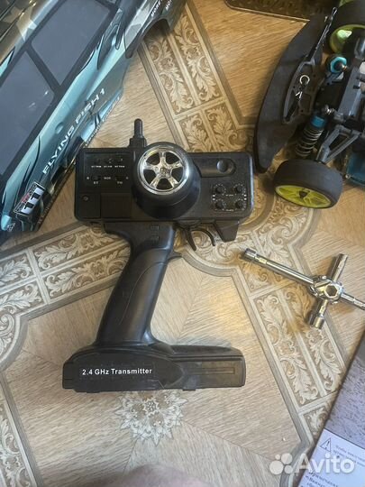 Радио управляемая машина на нитрометаноле