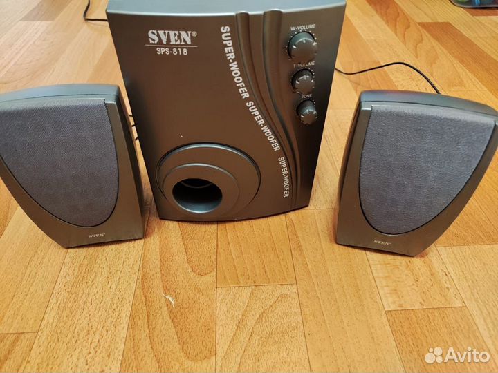 Сабвуфер с колонками